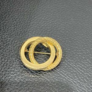 Christian Dior Christian Dior brooch accessory lady's Gold color fashion popular brand item 