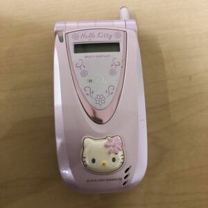 ハローキティ サンリオ　ガラケー ピンク 折り畳み携帯 携帯電話 au cdmaOne C401SA ジャンク品　Hello kitty