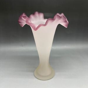 クラタガラス 花瓶 フラワーベース 花入 ガラス花瓶 フリル パープル インテリア 置物