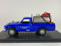 トヨタ ハイラックス 1978 (灯油配達仕様) 1/43 - アシェット 懐かしの商用車コレクション_画像3