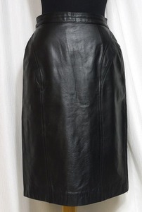 * Manufacturers unknown cow leather leather tight skirt black declared size 60cm absolute size 64cm total height 58cm