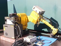 直☆千葉県 FANUC ファナック 垂直多関節ロボット Robot M-710i /R-J3◇3G-491_画像2