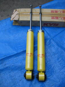  Mitsubishi Delica D5 KYB gas shock, Loafer sport 2 pcs set . exhibit.