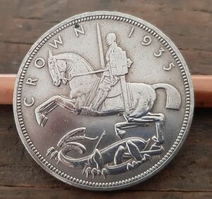 1935年 英国 銀貨 イギリス クラウン ジョージ王.500ag馬デザイン 39mm 28g 本物 宜しくお願いします