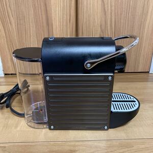 ネスプレッソ　ピクシーツー　C61　2022年製　コーヒーメーカー　コーヒーマシン NESPRESSO