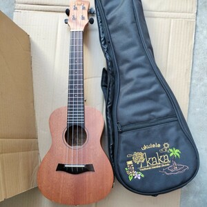 美品 KAKA Ukulele コンサートウクレレ KUC-25D カカ ソフトケース　通電確認済み　 51202-2