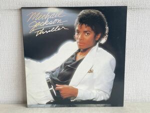 LP盤レコード/ MICHAEL JACHSON / THRILLER / マイケル・ジャクソン / スリラー / 解説書付 / ブックレット付 / 30・3P-431 / 【M010】