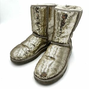 Q ＊ '希少 人気モデル' UGG アグ CLASSIC SHORT SPARKLES クラシックショートスパークルズ 裏ボア 本革 ムートン ブーツ 25cm 金 3161