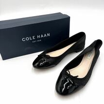 ＊ 良品 箱付き '高級感溢れる' COLE HAAN コールハーン 本革 パイソン型押し バレエシューズ / フラット パンプス 6B 23cm シューズ_画像1