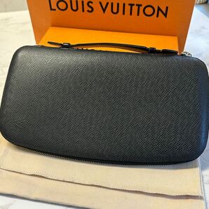 新品同様！ ルイヴィトン LOUIS VUITTON タイガ アトール トラベルケース オーガナイザー　財布　長財布　