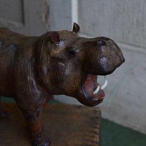 Vintage USA Leather Animal 'Hippo' B レザーアニマル オーナメント 革 置物 アフリカ カバ アメリカ アンティーク ヴィンテージ Y-1873