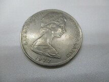 【外国銭】ニュージーランド 50セント 1977年 詳細不明 コイン 硬貨 1枚_画像3