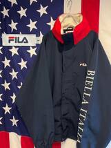 ★FILA★フィラ★セーリングジャケット★フード内蔵★オーバーサイズ★刺繍ロゴ★トリコロール★スタンドカラー★ネイビー★紺★Lサイズ★_画像1