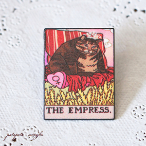 猫のピンバッジ タロットカード 女帝 THE EMPPRESS バッジ ネコ 雑貨 小物 ピンズ ブローチ ネコ ピンバッチ パタミン ねこ