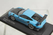 MINICHAMPS 1/43 ポルシェ 911 GT2 RS ( 991.2 ) blue / silver wheel_画像7