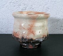 水津和之作　萩焼ぐい呑み　極美品　共箱・栞付き　酒器/23l056_画像3