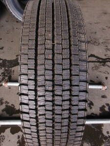 T1856 スペア外し 未走行 1本のみ 295/80R22.5 153/150J ダンロップ スタッドレス SP001 295/80-22.5 295/80/22.5