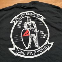 未使用 VFA-154 Black Knights F-18 Tシャツ USNAVY アメリカ海軍 半袖 スーパーホーネット M ブラックナイツ_画像2