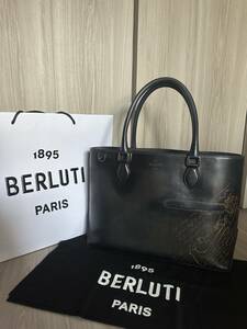 限定色 Berluti Toujours Scritto Swipe Leather Tote Bag ベルルッティ トゥジュール トートバッグ ローズゴールドパティーヌ ブルー