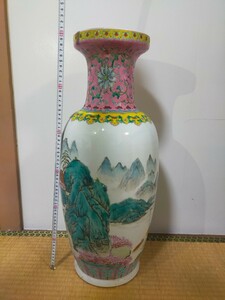美品 中国古美術 中国 景徳鎮 大花瓶 粉彩 花器 乾隆年制在銘あり 約60cm