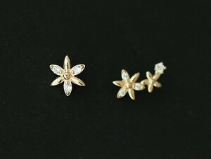 ★ 両耳用 オシャレ 左右非対称 ミニ ピアス ★ モチーフピアス スタッド 耳飾り ジュエリー イヤリング アクセサリー 金 z3