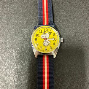 スヌーピー 手巻き時計 日本製 ピーナッツ アンティーク 120418 121161 稼動品 