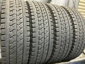 ブリヂストン 215/70R17.5 118/116L W979 4本セット スタッドレス 中古 215/70-17.5 ライトトラックなど