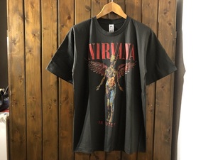 新品●ニルヴァーナ　IN UTERO TOUR　ビンテージスタイル　Tシャツ［XL］●グランジ/ロックバンド/カートコバーン/イン・ユーテロ/NIRVANA