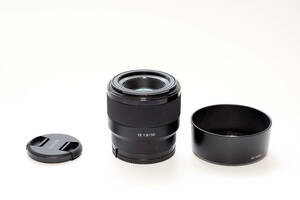 良品 SONY ソニー FE50mm F1.8 SEL50F18F　純正レンズフード付