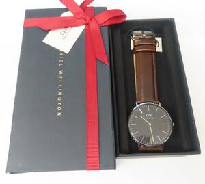 #73481 未使用 DW ダニエルウェリントン CLASSIC E40S1 Daniel Wellington メンズ腕時計