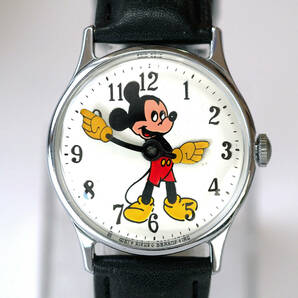 整備済 稼働 ミッキーマウス 機械式 手巻き 腕時計 新品ベルト 希少レア 1960年代 ディズニー INGERSOLL インガーソル Mickey Mouseの画像3