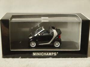 スマート fortwo カブリオレ 2007年 Black/Silver Minichamps 1/43 400 036330