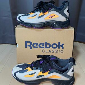 Reebok classic スニーカー