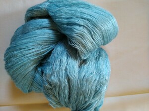 藍染め糸　真綿糸極細　リュウキュウ藍染め　シルク100%　55g