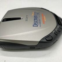 5-12-70■ SONY ソニー　Discman ディスクマン　D-E305 10SECONDS MEGA BASS 通電確認済み 現状品渡し_画像7