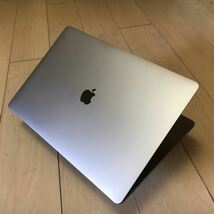 初売特価! 864) Apple MacBook Pro 16インチ 2019 Core i9 2.3GHz/RAM 32GB/SSD1TB（139864）_画像5