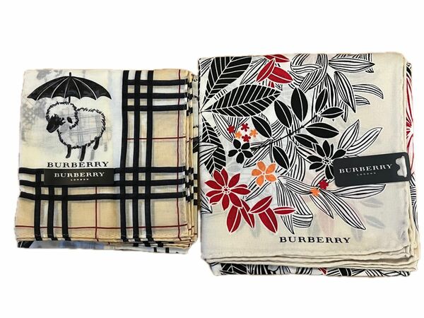 新品タグ付きBURBERRY/バーバリー/シルクスカーフ&コットンハンカチセット/ノバチェック