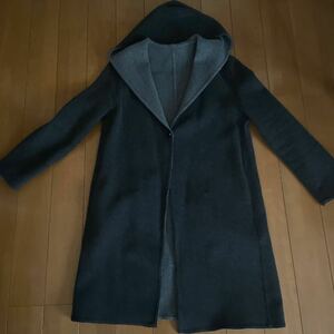  Uniqlo lady's wool coat S size 