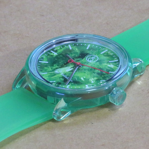 Q&Q SmileSolar 旅する喫茶 幻翠(げんすい) キューアンドキュー スマイル・ソーラー コラボモデル クリームソーダ 緑色 グリーン 腕時計