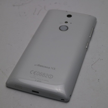 超美品 F-01F ARROWS NX ホワイト 即日発送 スマホ FUJITSU DoCoMo 本体 白ロム あすつく 土日祝発送OK_画像2