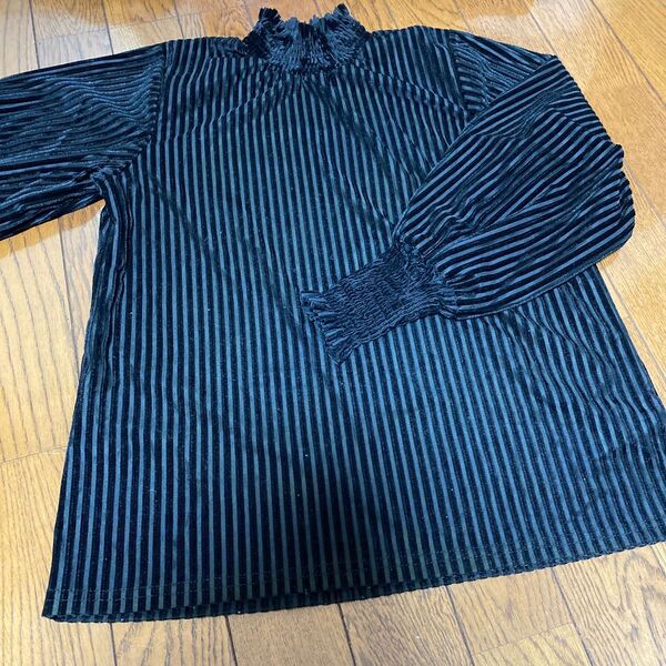 CECIL McBEE ストライプシャツ ベロア生地 黒