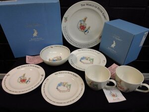 y3153 未使用保管品 THE WORLD OF PETER RABBIT 食器5点セット カップ＆ソーサー2客/スタンダード3点セット　プレート　ピーターラビット