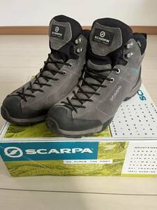 SCARPA 登山靴