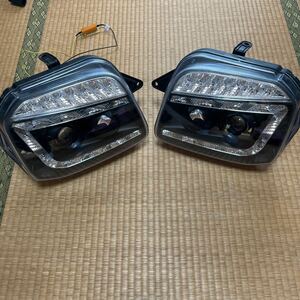 スズキ ジムニー JB23W 全年式 LEDウィンカー LEDプロジェクター フロントインナーブラック ヘッドランプ 左右 