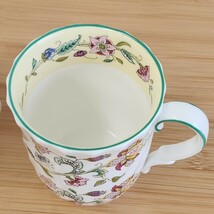 【未使用】 ミントン　マグカップ　ペア　ハドンホール　花柄　MINTON　ペアカップ　箱付き_画像3