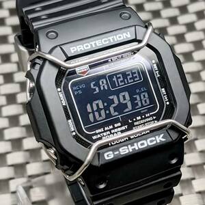 [美品] G-SHOCK GW-M5610 [電波ソーラー マルチバンド6] + ショックバンパー・メタル遊環付き (送料:230円〜)