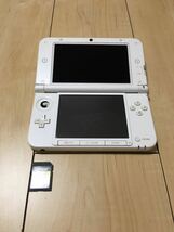 ニンテンドー3DS LL本体　とびだせどうぶつの森 パック　ジャンク_画像3