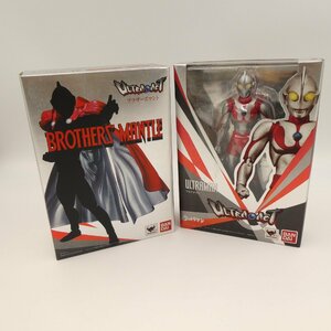 ウルトラアクト　ウルトラマン　＋　ブラザーズマント　セット　アクションフィギュア