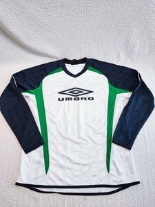 UMBRO 長袖シャツ UBA7744 アンブロ ナイロンシャツ ドライ umbro スポーツ ロングTシャツ 長袖 M-L ユニホーム 軽量(121308)