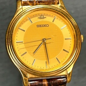 SEIKO セイコー V701-2020 腕時計 クオーツ アナログ 3針 レザーベルト ステンレススチール ラウンド 新品電池交換済み 動作確認済み